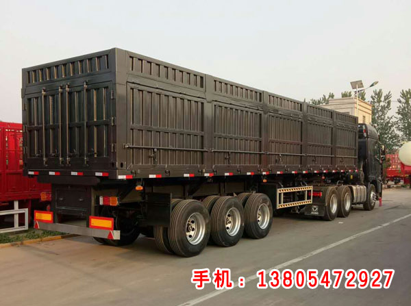 側(cè)翻自卸半掛車